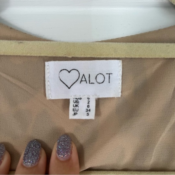 LF | Cheetah Print Tie front romper - Picture 3 of 7